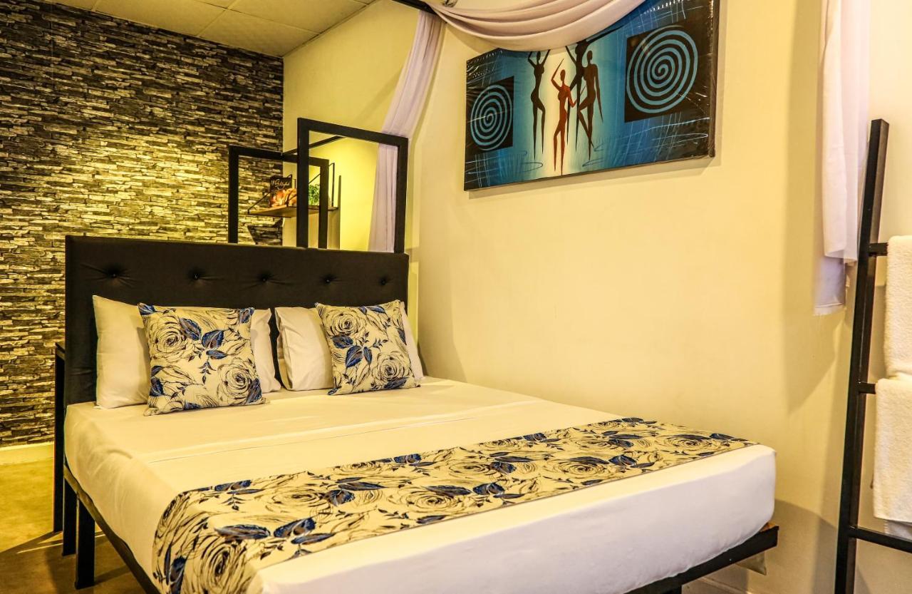 Hotel Aria Hills Boutique à Kandy Extérieur photo