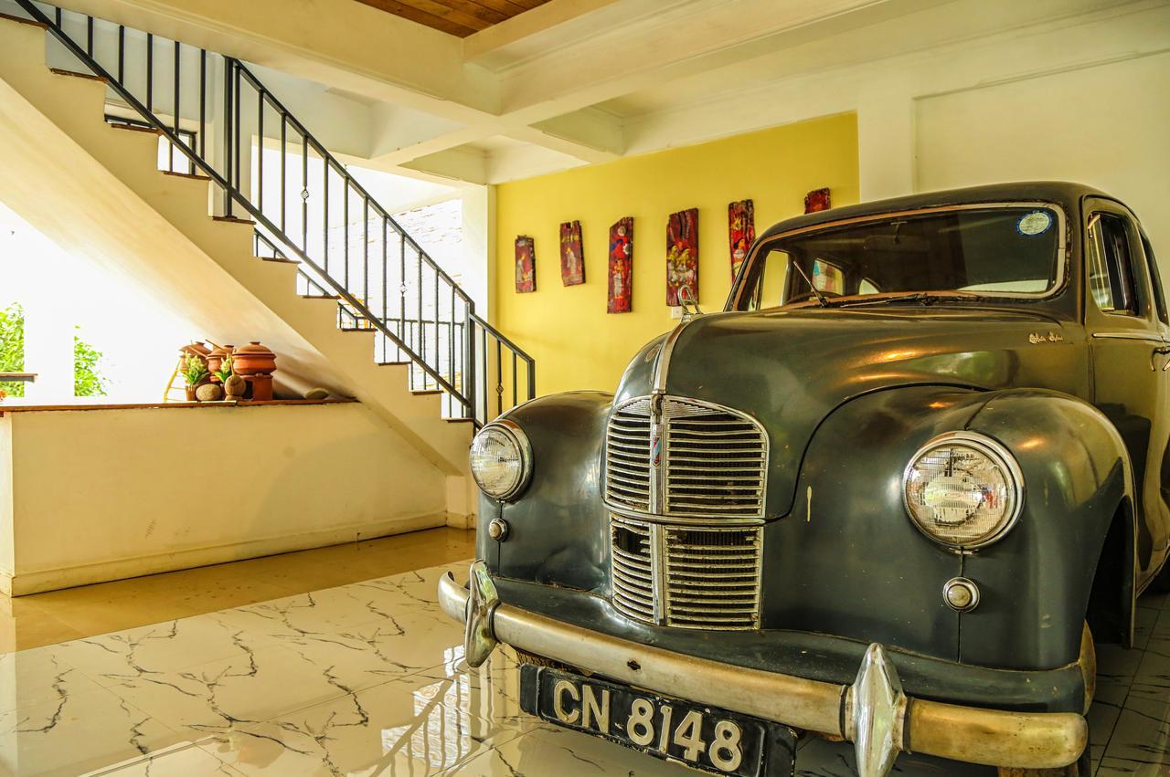 Hotel Aria Hills Boutique à Kandy Extérieur photo