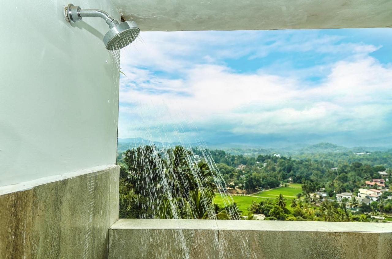 Hotel Aria Hills Boutique à Kandy Extérieur photo