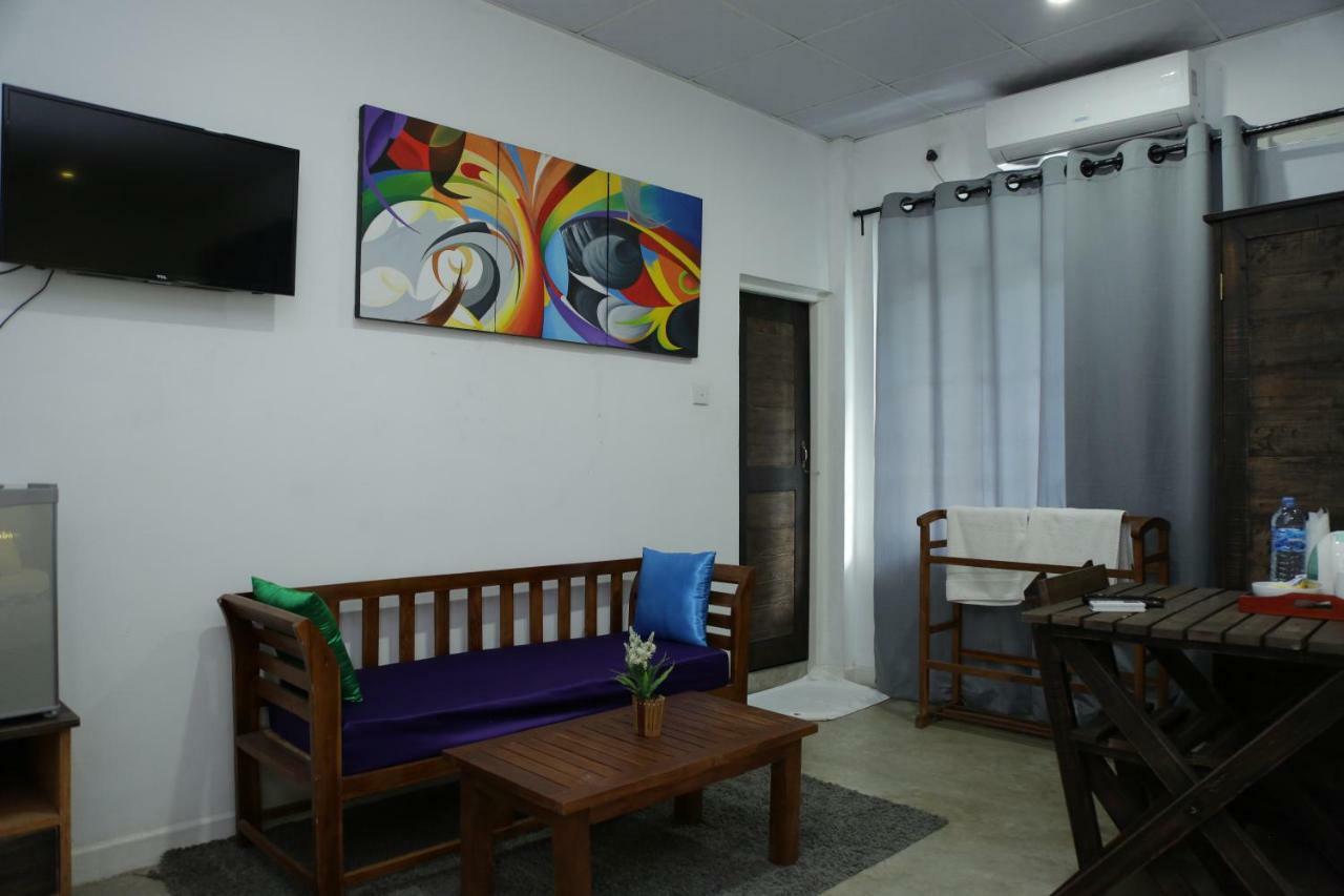 Hotel Aria Hills Boutique à Kandy Extérieur photo